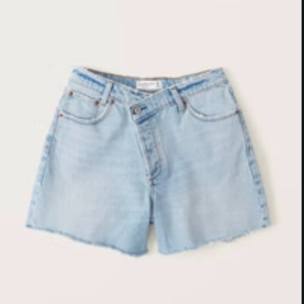 Abercrombie & Fitch Light Wash Jean Shorts